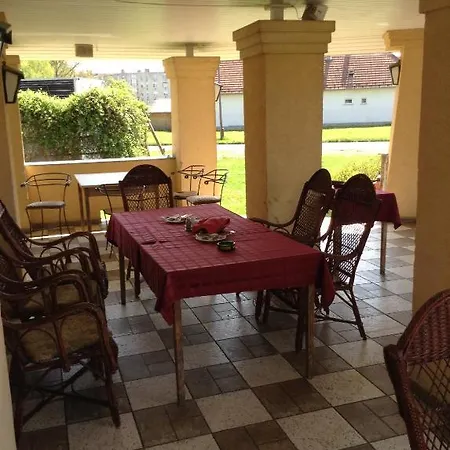 Fonix Fogado Guest house 3*