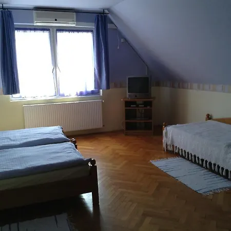 Fonix Fogado Guest house